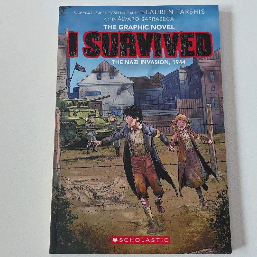 I Survived Graphic Novel Books - Great Chicago Fire, Titanic And Nazi Invasion
